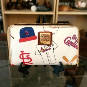 Dooney & Bourke zippered wallet